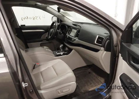 2018 Toyota Highlander Xle z USA, uszkodzony, nr VIN 5TDJZRFH2JS528116